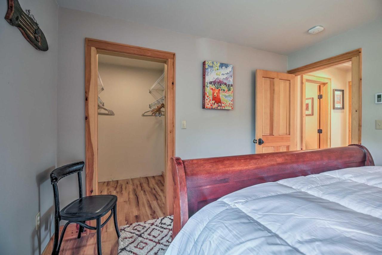 Lake Placid Gem With Patio And Views Less Than 1 Mi To Beach! Exteriör bild